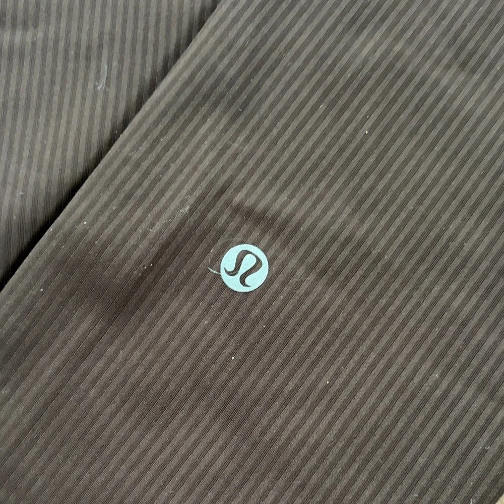 lululemon athletica Women's 3/4 leggings .